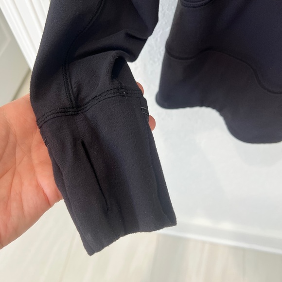 Lululemon half zip - Picture 6 of 6